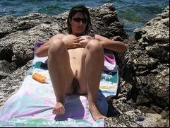 Fotos mulher casada curtindo praia pelada e fazendo sexo depois